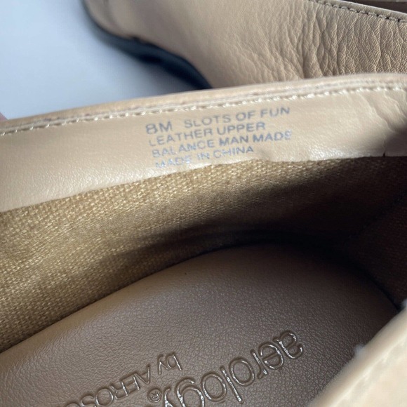 Aerosoles Aerology Flex Flat Slots Of Fun 8 M Beige Tan Leather Woman’s Shoes - Picture 10 of 13